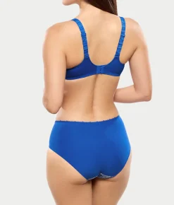 Agathe Brief