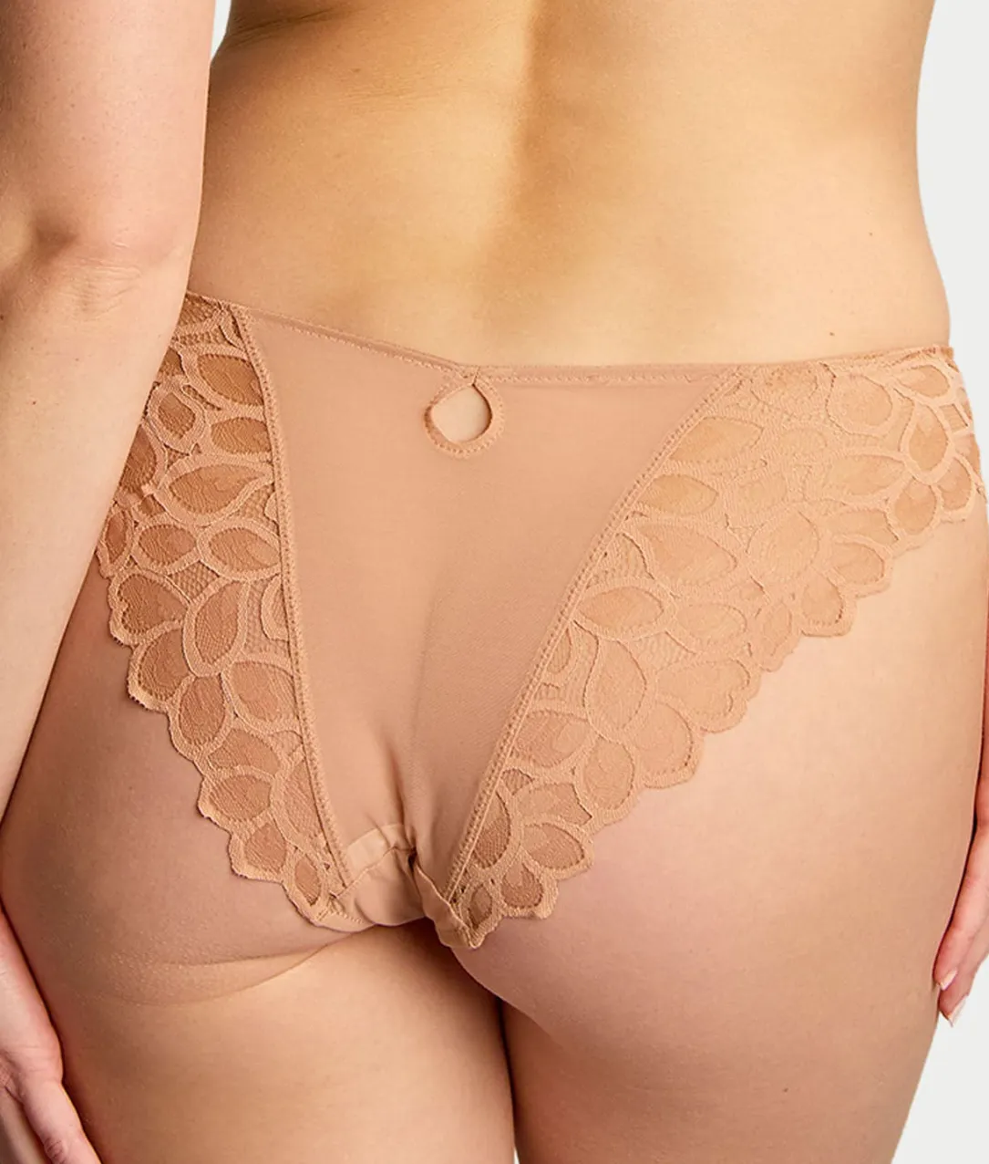 Allure Brief