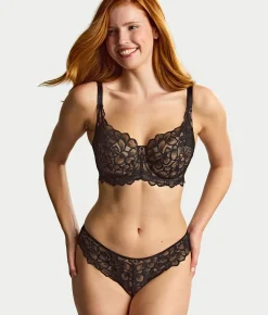 Allure Brief
