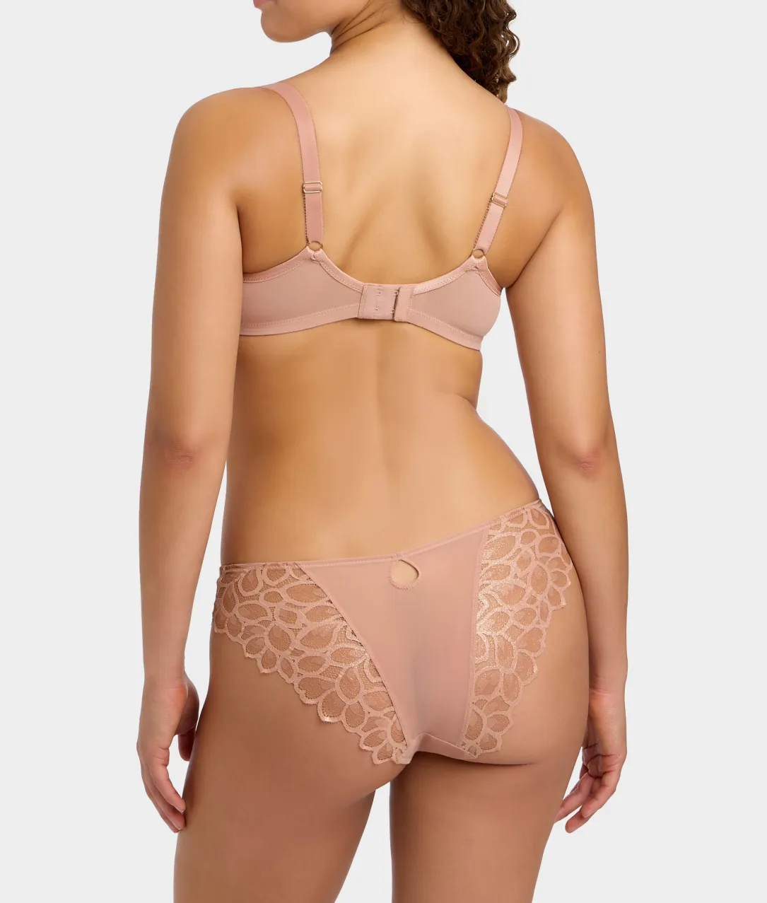 Allure Brief