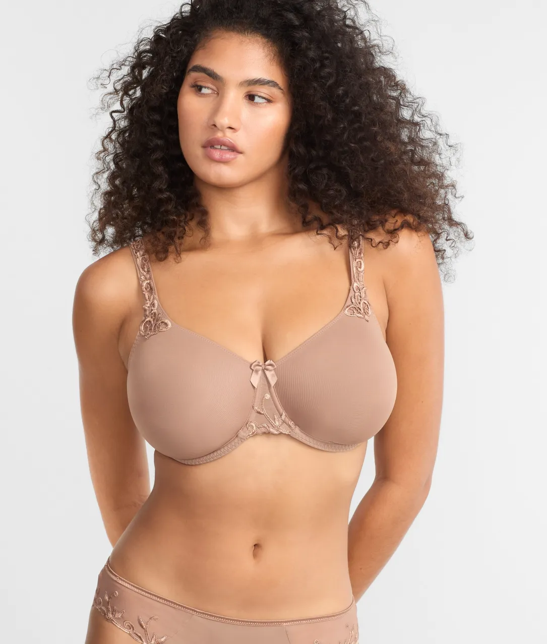 Andora Minimizer Bra