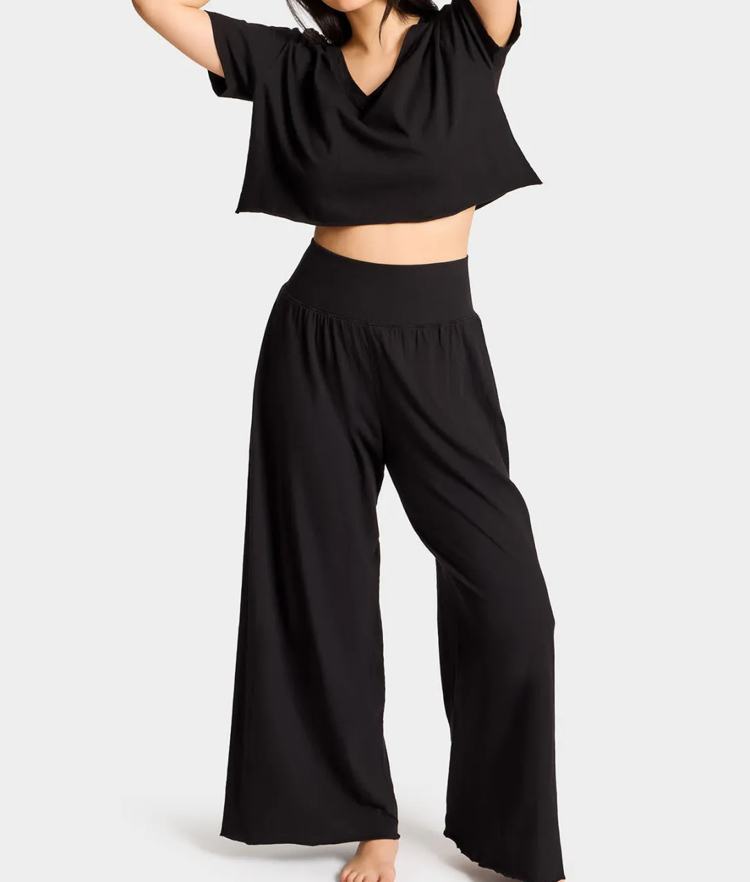 B30 V-Neck Crop Jersey Tee