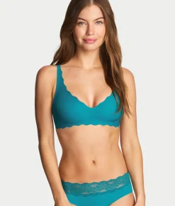 b.Wow'd Convertible Wire-Free Bra