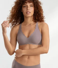 b.Wow'd Convertible Wire-Free Bra