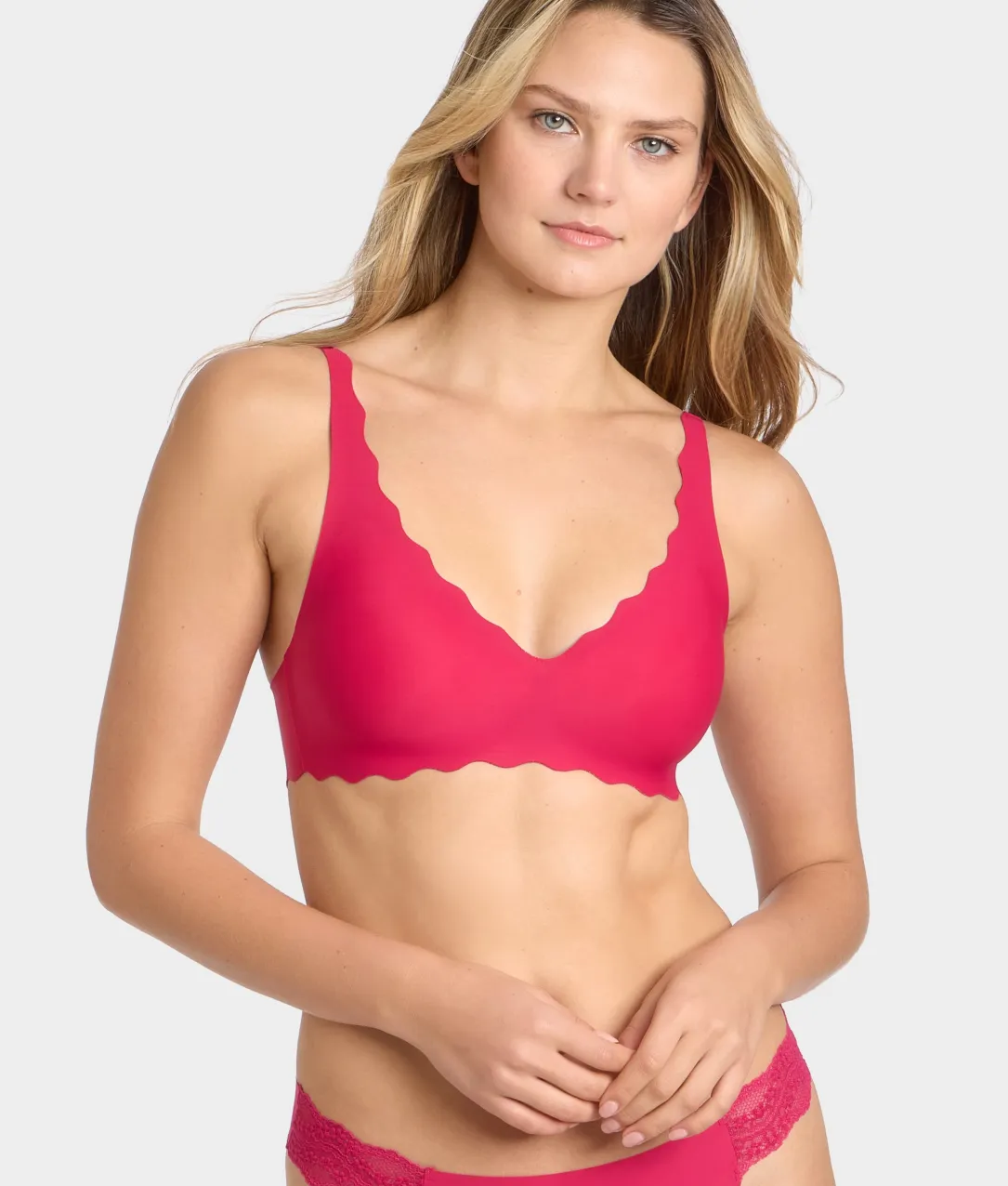 b.Wow'd Convertible Wire-Free Bra