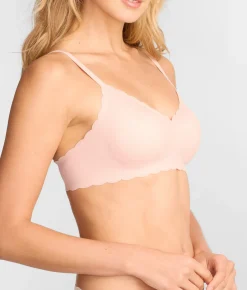 b.Wow'd Lace Wire-Free Bra