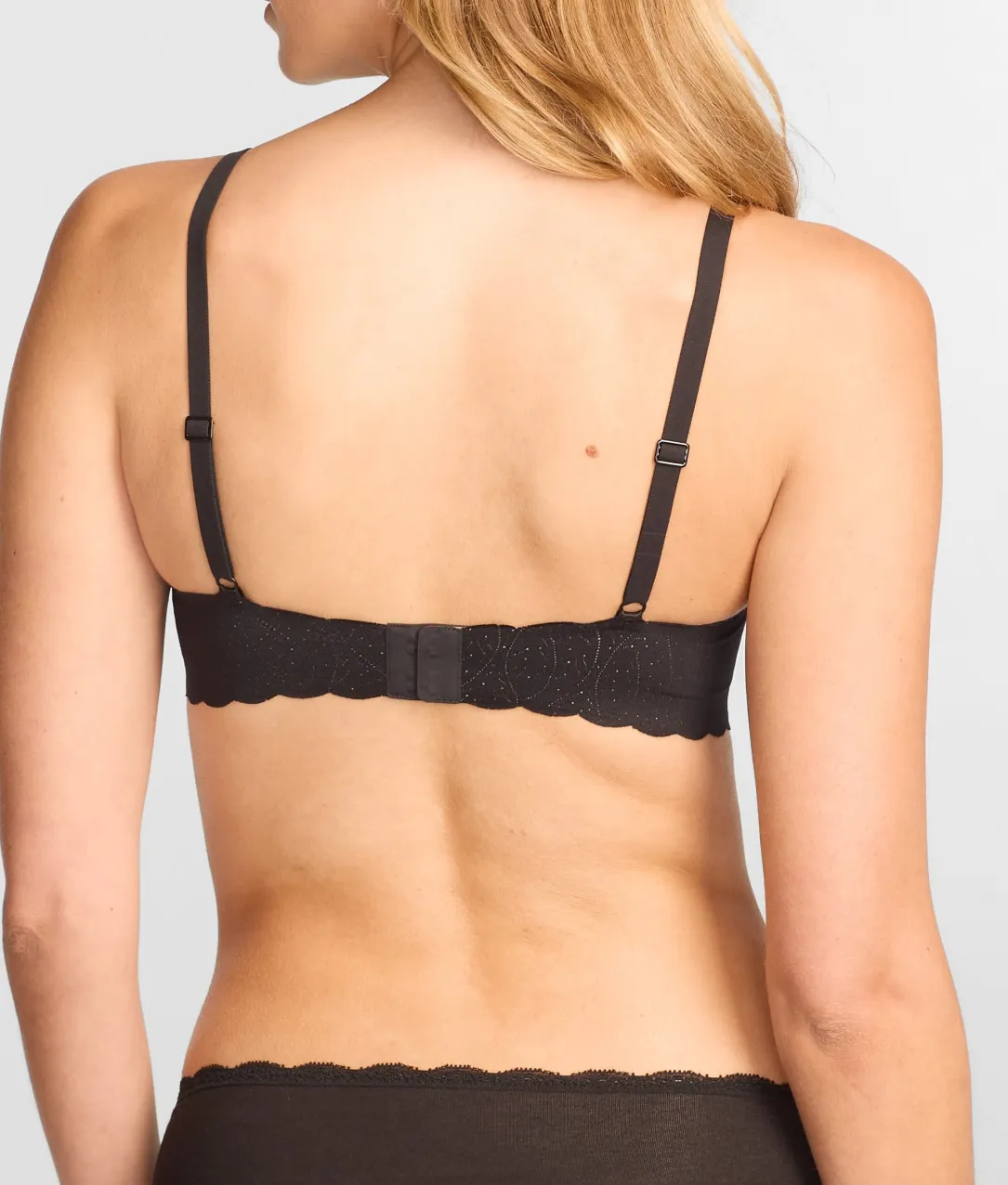 b.Wow'd Lace Wire-Free Bra