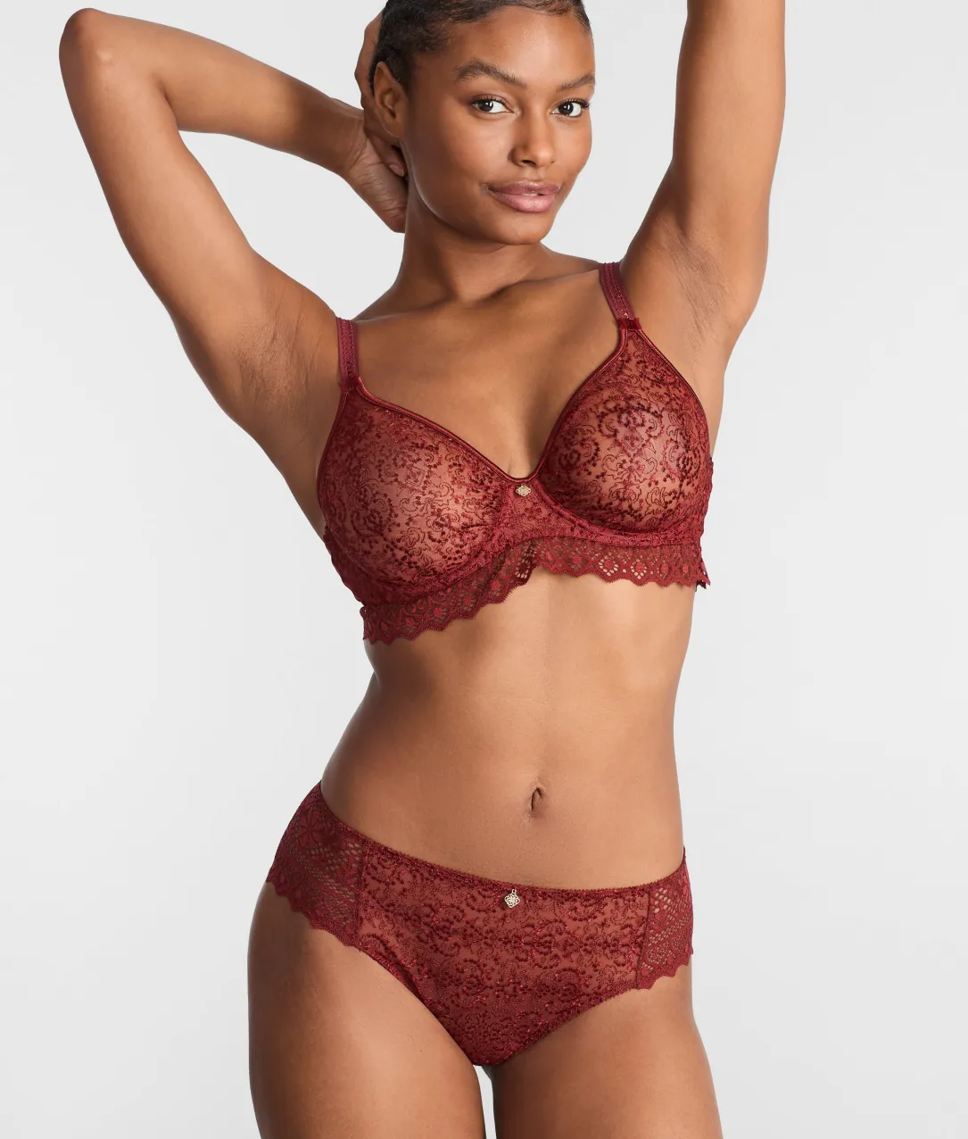 Cassiopee Seamless Plunge Bra