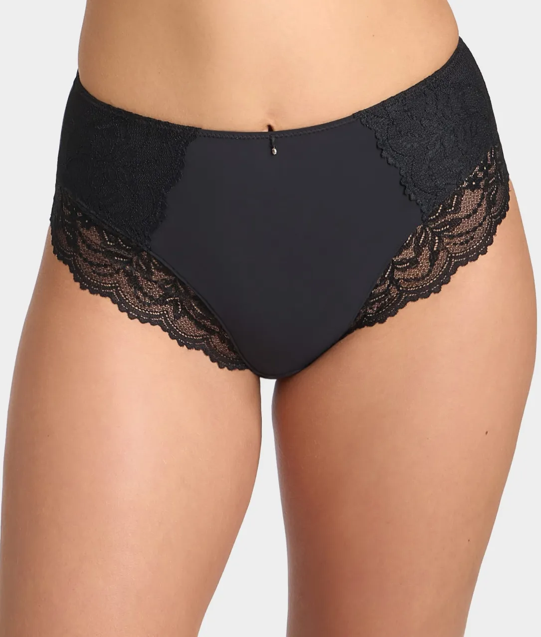 Cesile Full Brief
