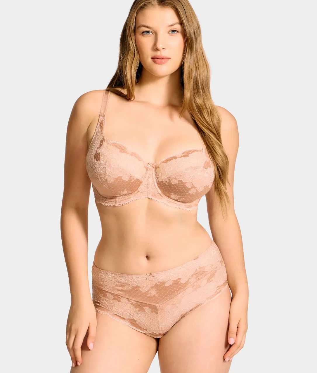 Clara Lace High-Waist Cheeky Brief