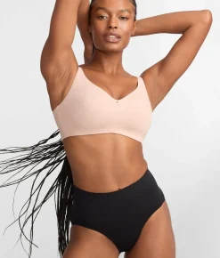 Comfort Chic Back Smoothing Wire-Free Bra