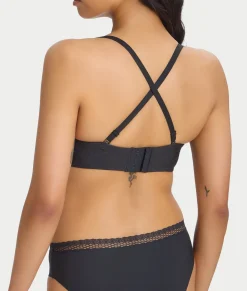 Comfort Chic Strapless Bra