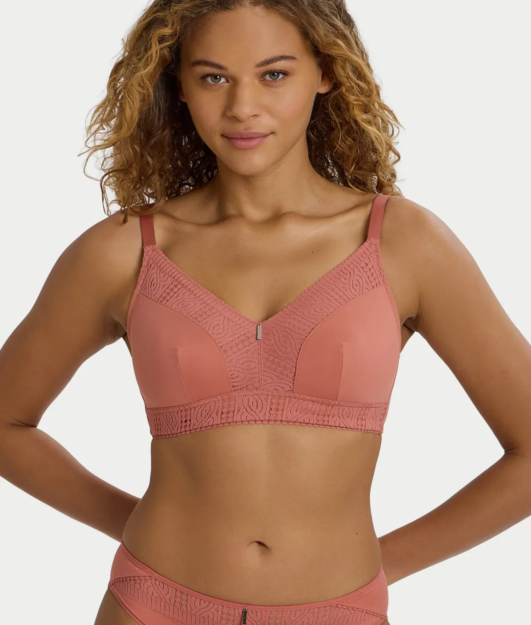 Easy Support Wire-Free Bra