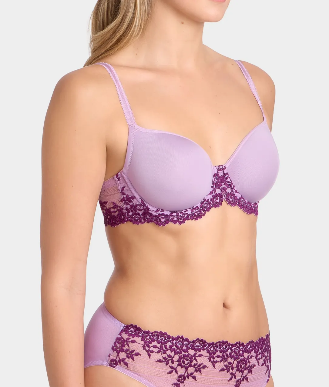 Embrace Lace T-Shirt Bra