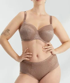 Envisage High-Waist Smoothing Brief