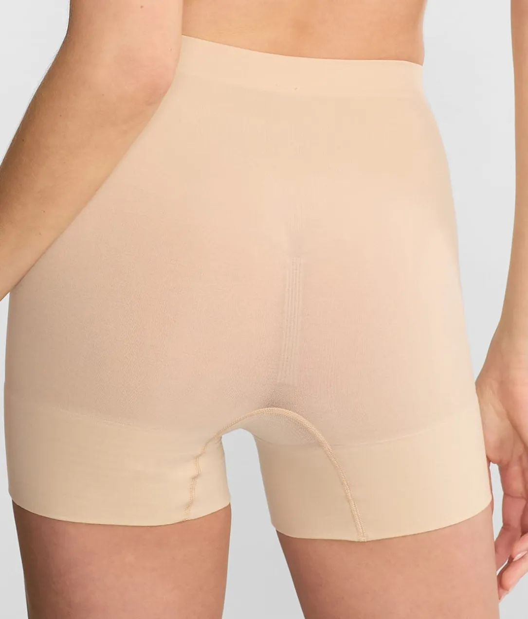 Everyday Seamless Shorty