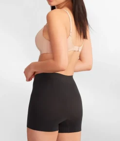 Everyday Seamless Shorty