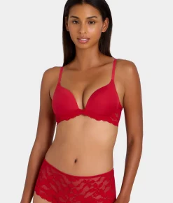 Feeling Famous Wire-Free Push-Up Bra