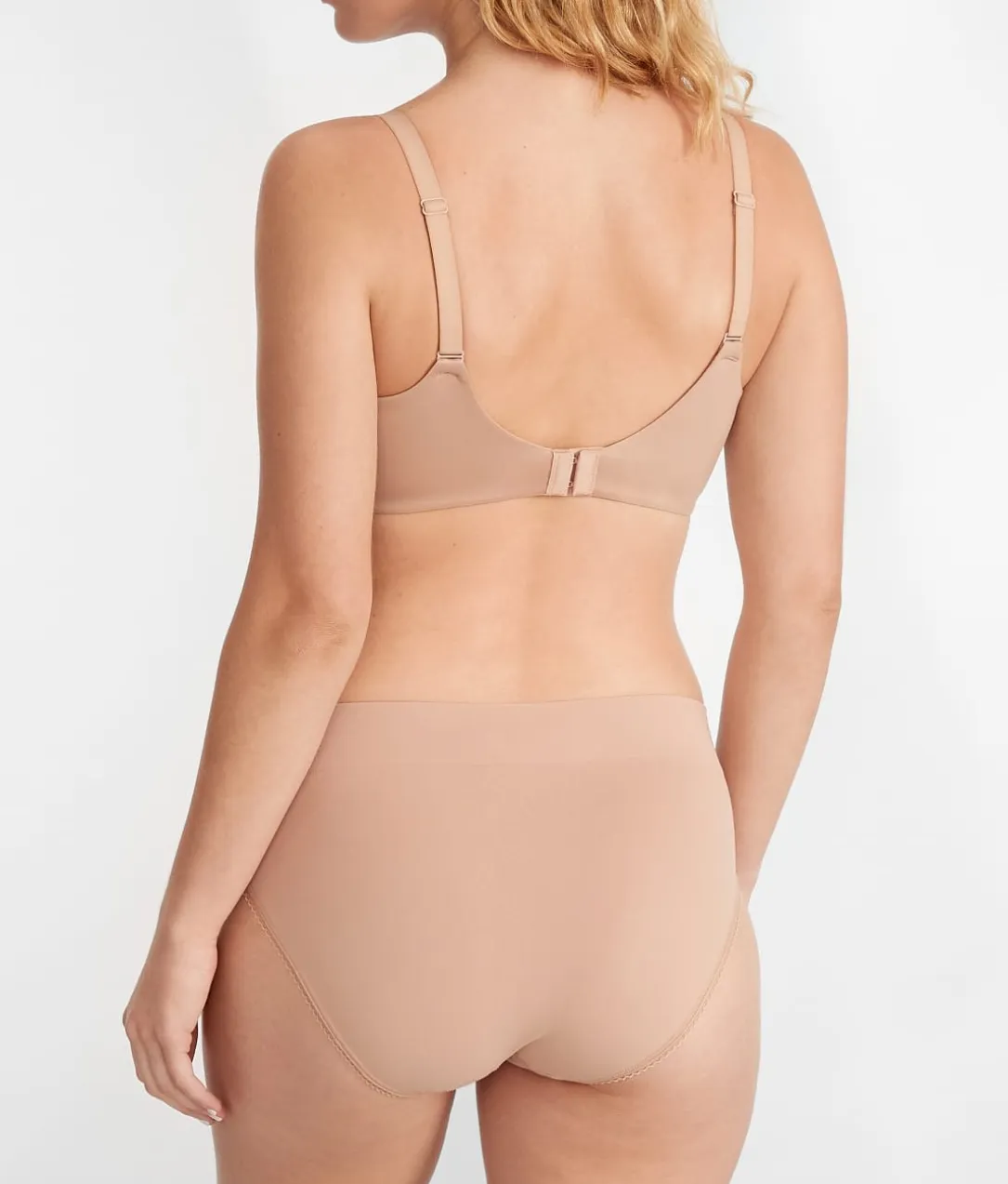 Feeling Flexible Hi-Cut Brief