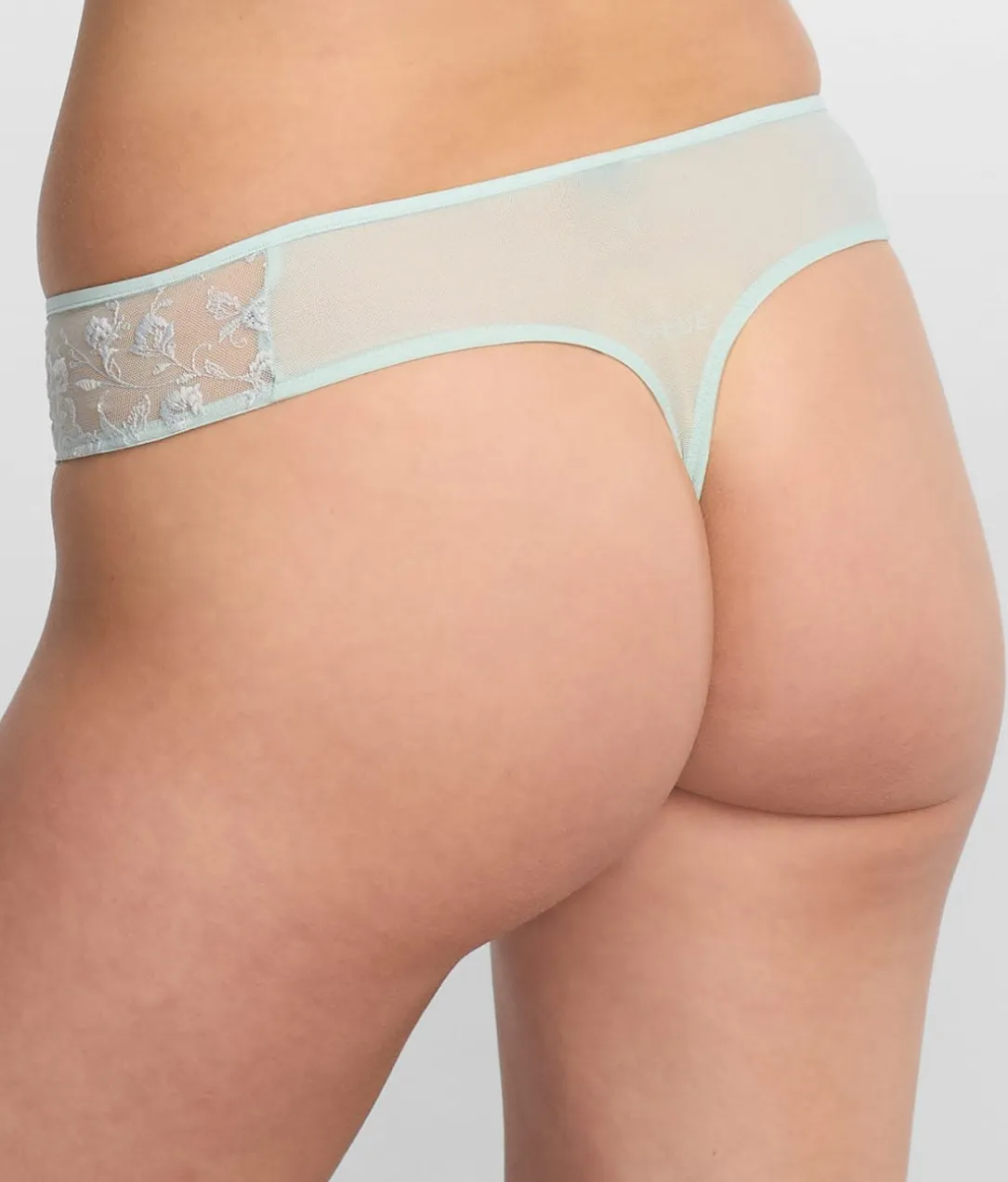 Flawless Contour Thong