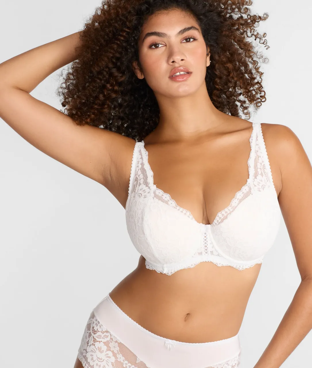 Fleur Lightly Padded High Apex Bra