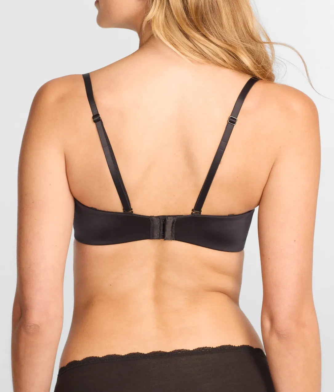 Future Foundation Push-Up Strapless Bra