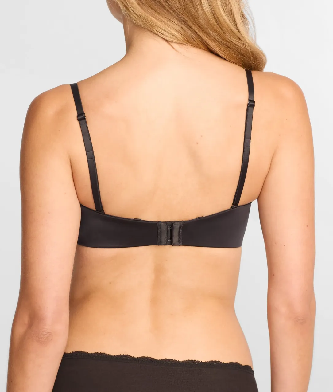 Future Foundation Push-Up Strapless Bra