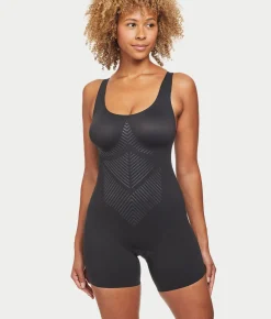 Iconic Core Mid-Thigh Booty Lift Shaping Bodysuit