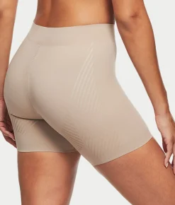 Iconic Core Mid-Thigh Booty Lift Shaping Short