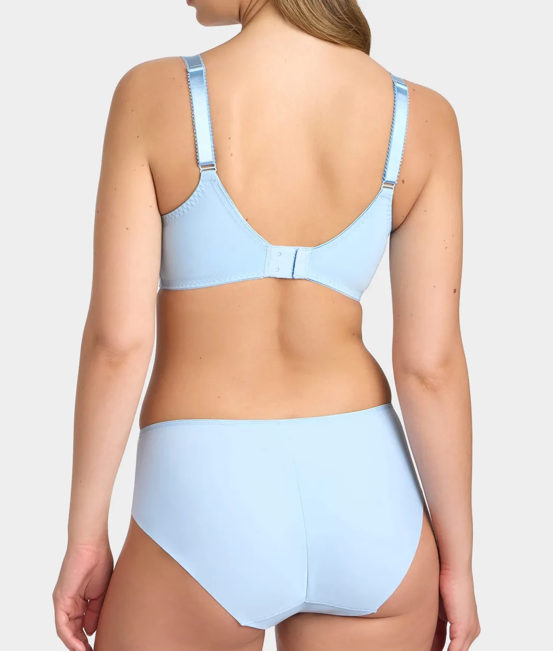 Illusion Brief