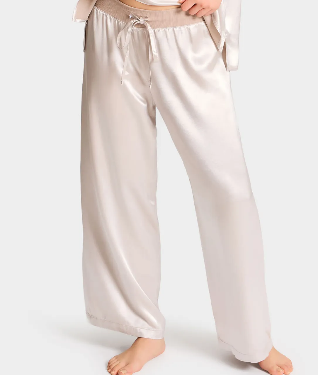 Jolie Satin Ankle Pants