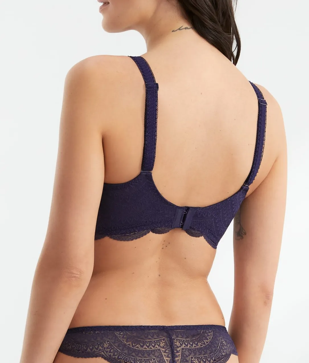 Karma 3D Triangle Lace Bra