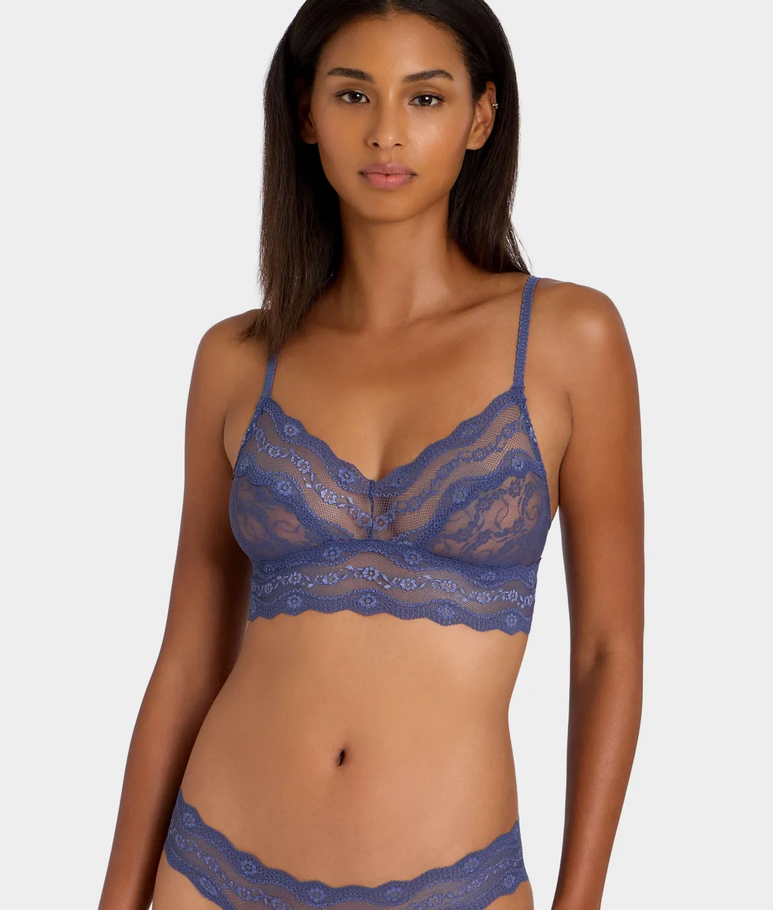 Lace Kiss Bralette