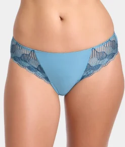 La Femme Bikini