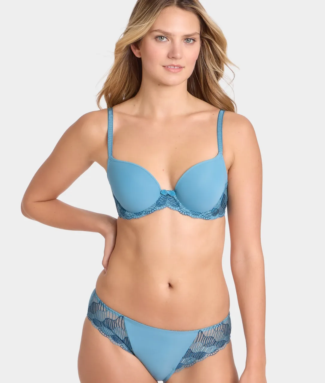 La Femme Bikini