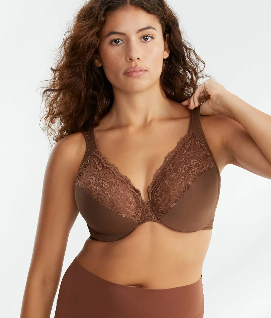 Low Cut WonderWire Lace Bra