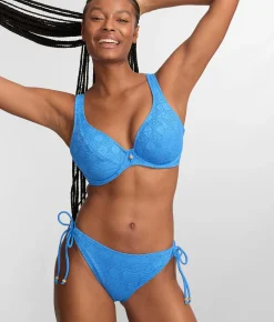 Nomad Nights High Apex Bikini Top