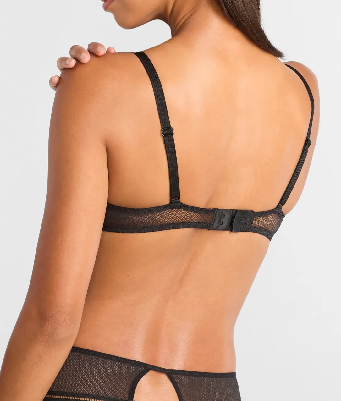 Olivia Bralette