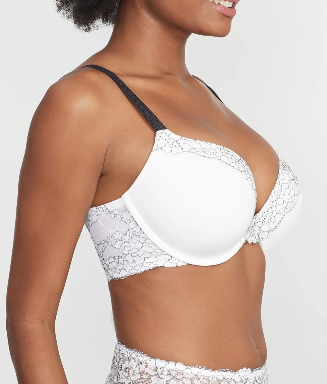 Push-Up Plunge Bra