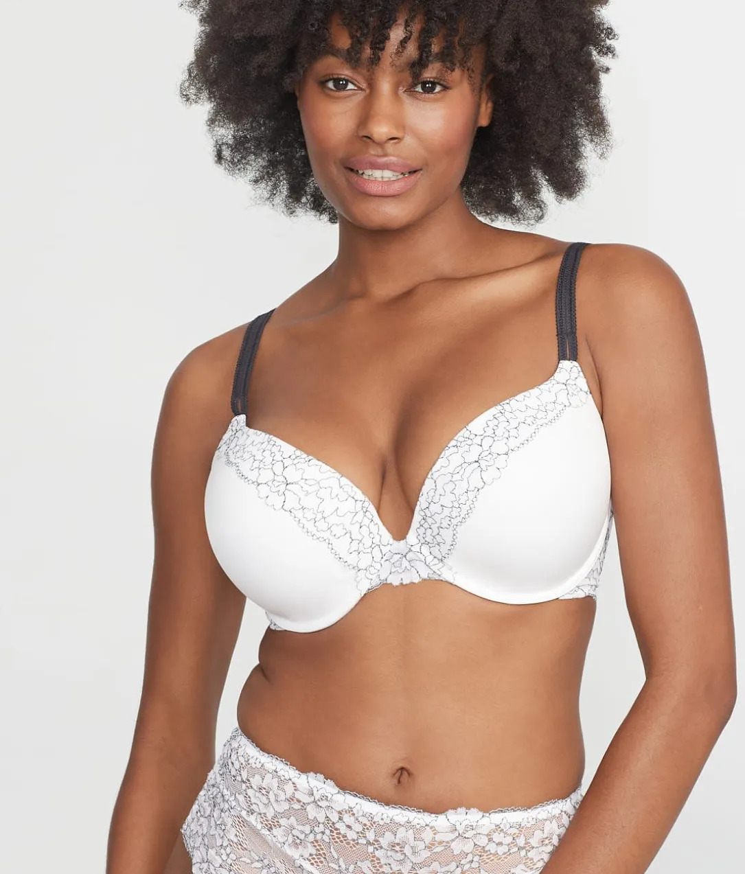Push-Up Plunge Bra
