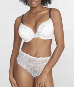 Push-Up Plunge Bra