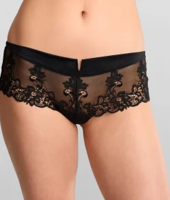 Saga Boyshort