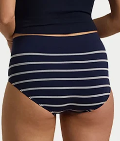 Seamless Brief