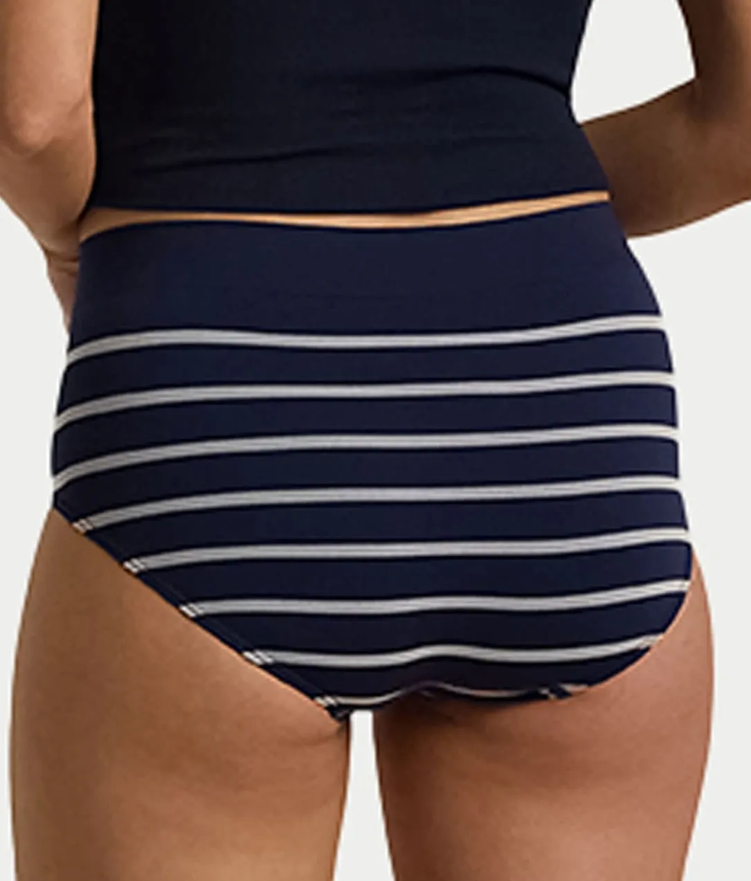 Seamless Brief