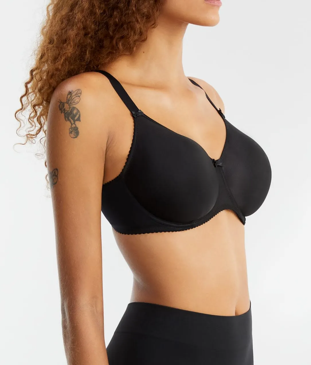Seamless Satin Bra
