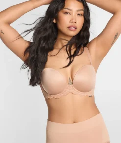 Self-Assured Push-Up Strapless Bra
