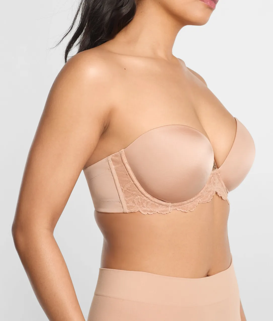 Self-Assured Push-Up Strapless Bra