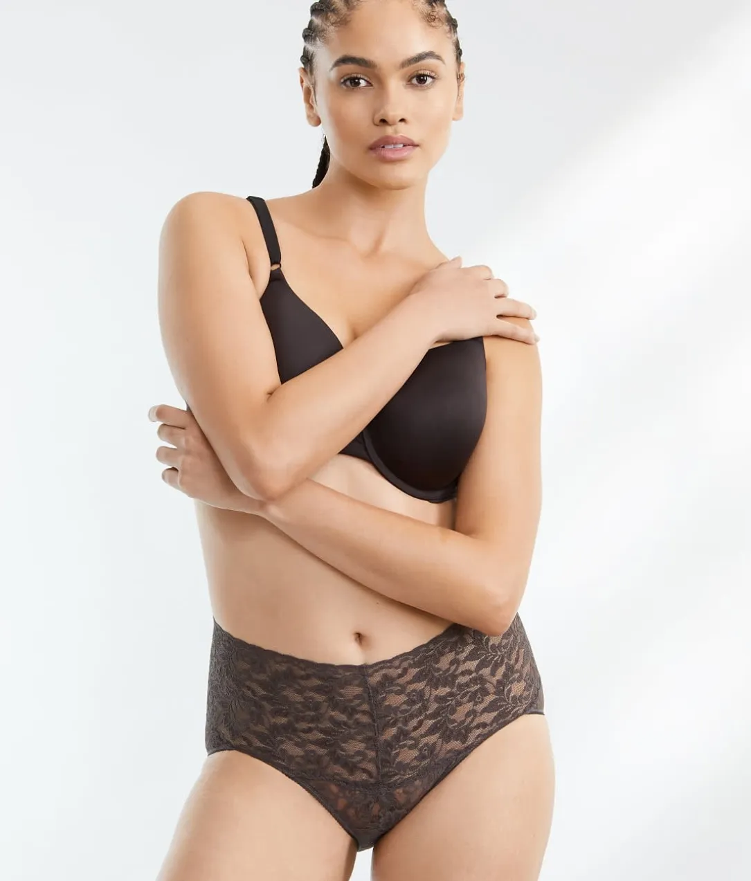 Signature Lace Retro V-Kini