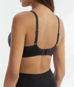 Smoothing T-Shirt Bra