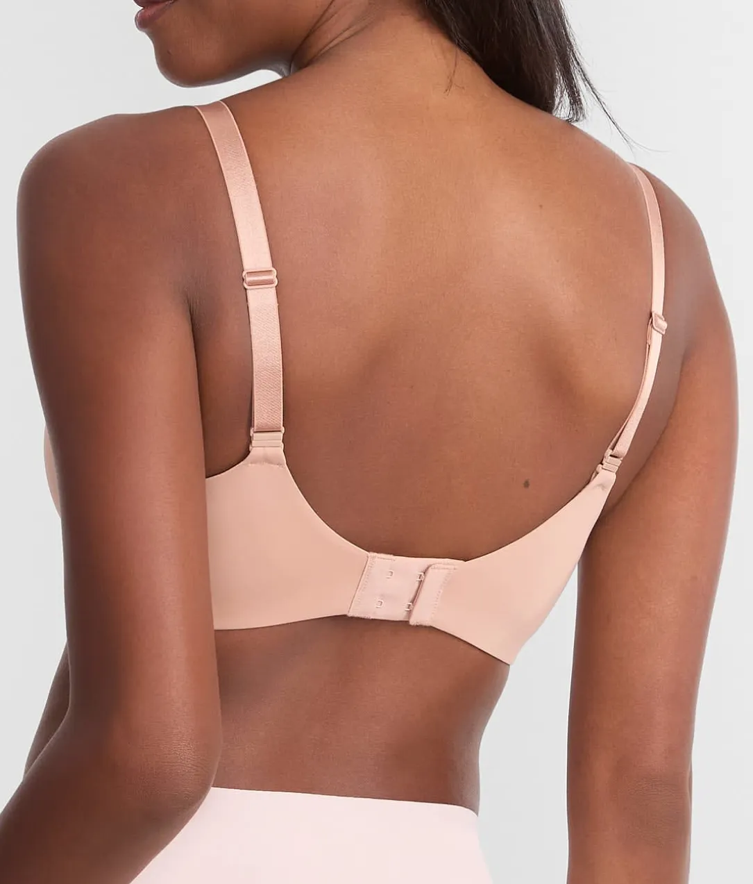 365 Smooth & Seamless Plunge T-Shirt Bra